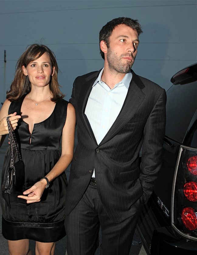 Ben Affleck, suit, black suit, Jennifer Garner, black dress, black silk dress, watch, black purse